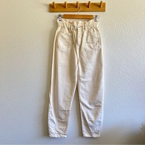 ZARA ivory baggy paperbag jeans - Size 4